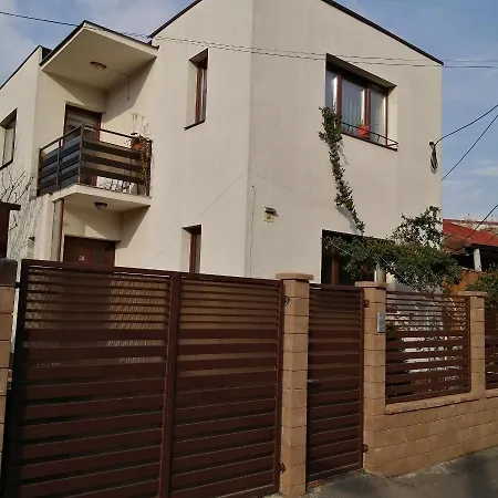38 Silviu Bukarest