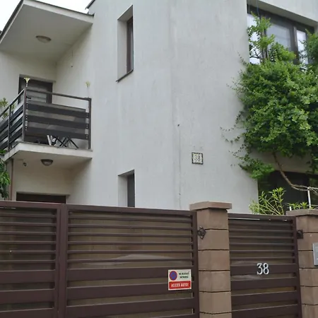Apartamento 38 Silviu Bucarest