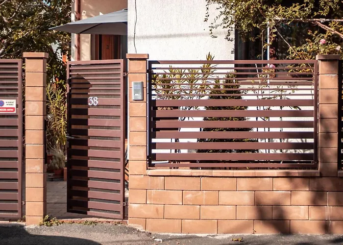 38 Silviu * Bukarest